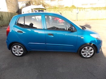 Used Hyundai i10 2011 for sale - 77917344: Photo