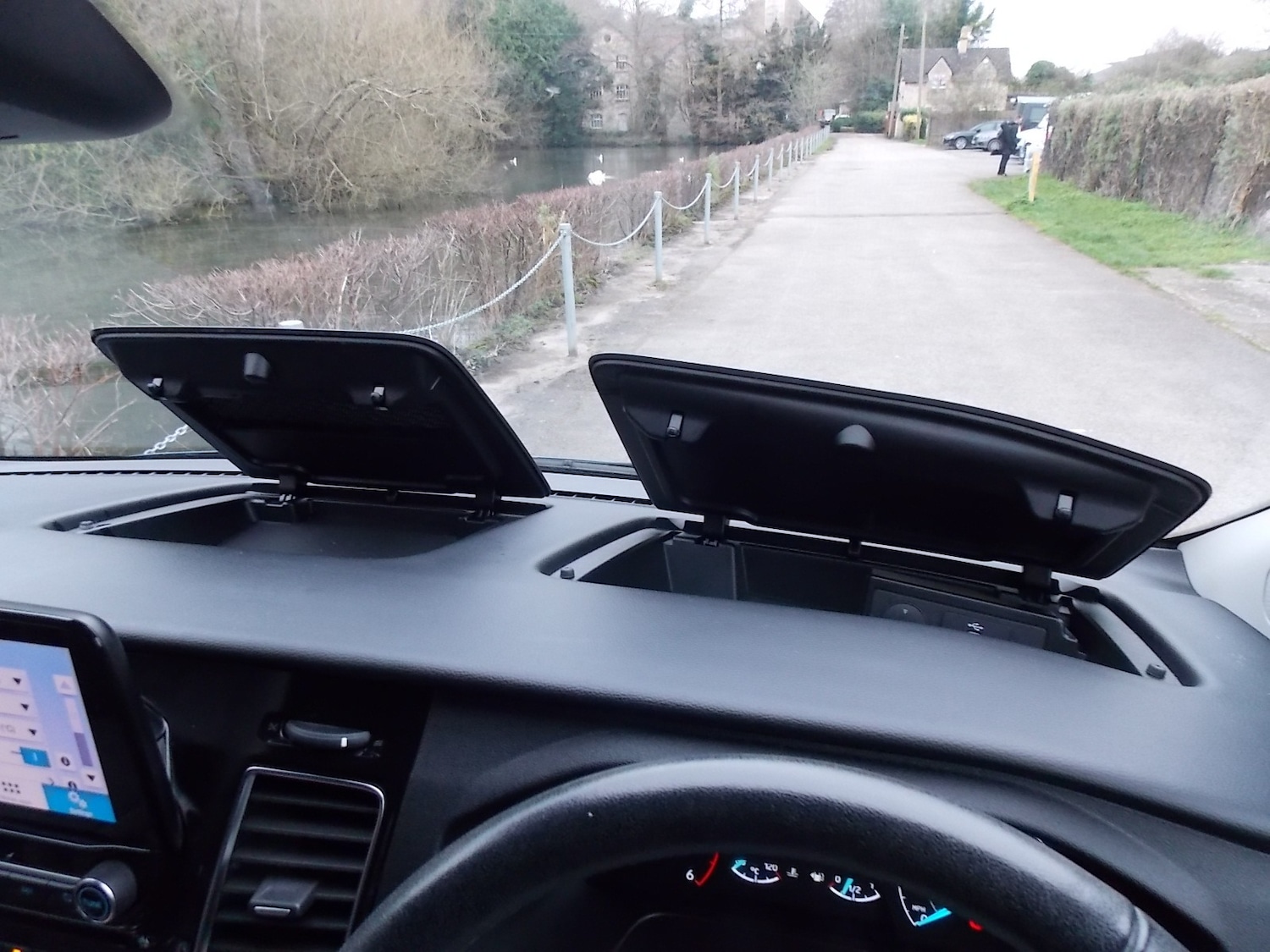 Used Ford Tourneo Custom 2019 for sale - 77635823: Photo 42