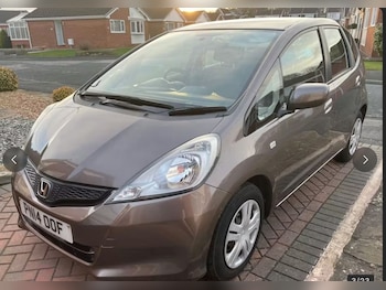 Used Honda Jazz 2014 for sale - 77240726: Photo