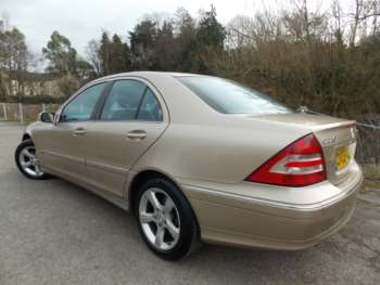Used Mercedes-Benz C-Class 2005 for sale - 69841851: Photo