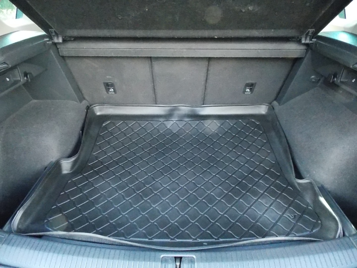 Used Volkswagen Tiguan 2016 for sale - 76300843: Photo 10