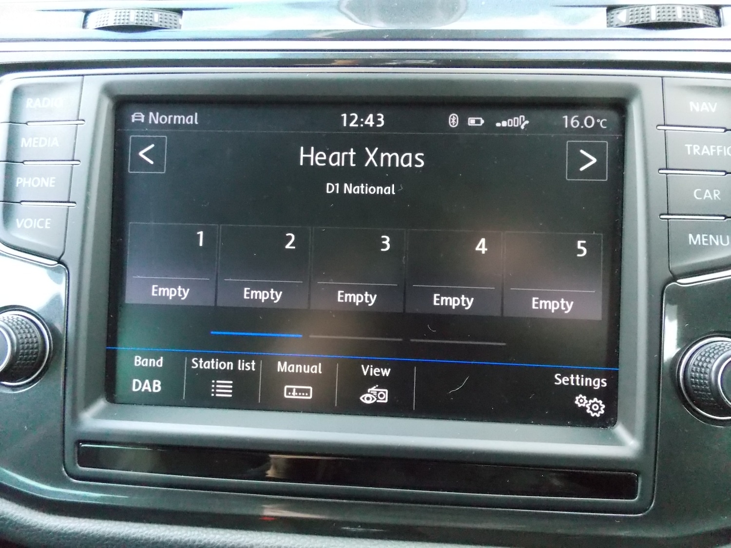 Used Volkswagen Tiguan 2016 for sale - 76300843: Photo 34