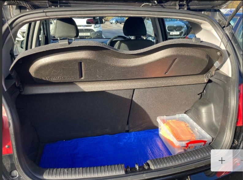 Used Hyundai i10 2016 for sale - 76931870: Photo 4