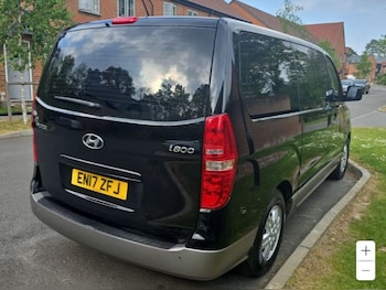 Used Hyundai i800 2017 for sale - 78762103: Photo