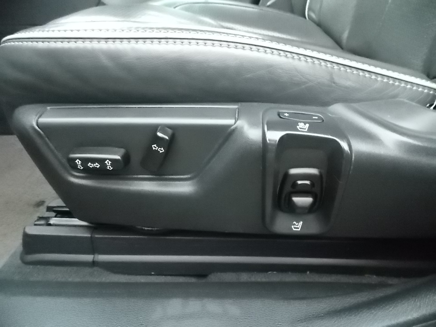 Used Volvo XC90 2012 for sale - 77235645: Photo 42