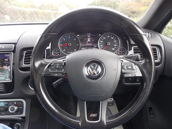 Used Volkswagen Touareg 2016 for sale - 76309834: Photo 16