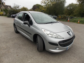 Peugeot - 207
