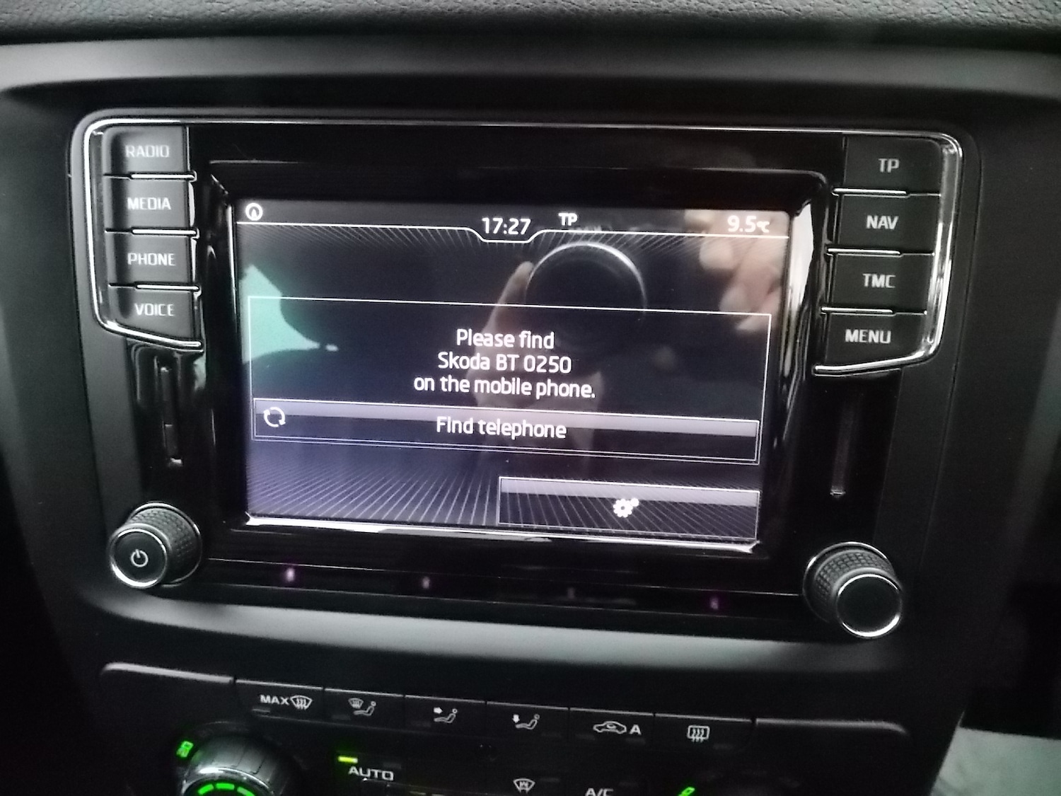 Used Skoda Yeti 2017 for sale - 77241105: Photo 29