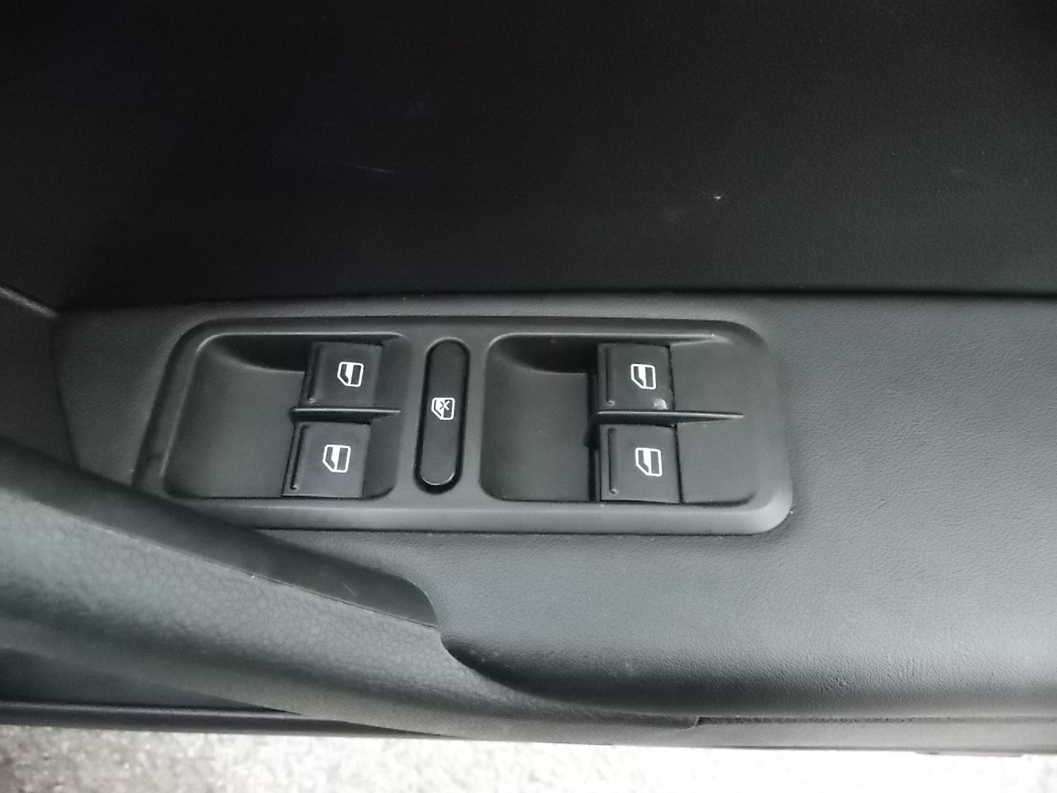 Used Skoda Yeti 2017 for sale - 77241105: Photo 36