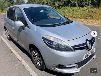 Used Renault Scenic 2015 for sale - 79605896: Photo