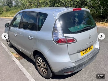 Used Renault Scenic 2015 for sale - 79605896: Photo