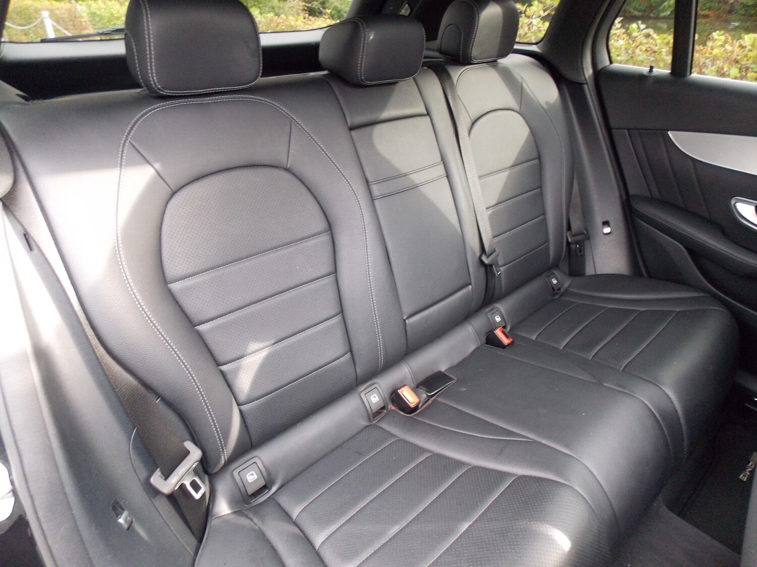 Used Mercedes-Benz GLC 2016 for sale - 76171349: Photo 18