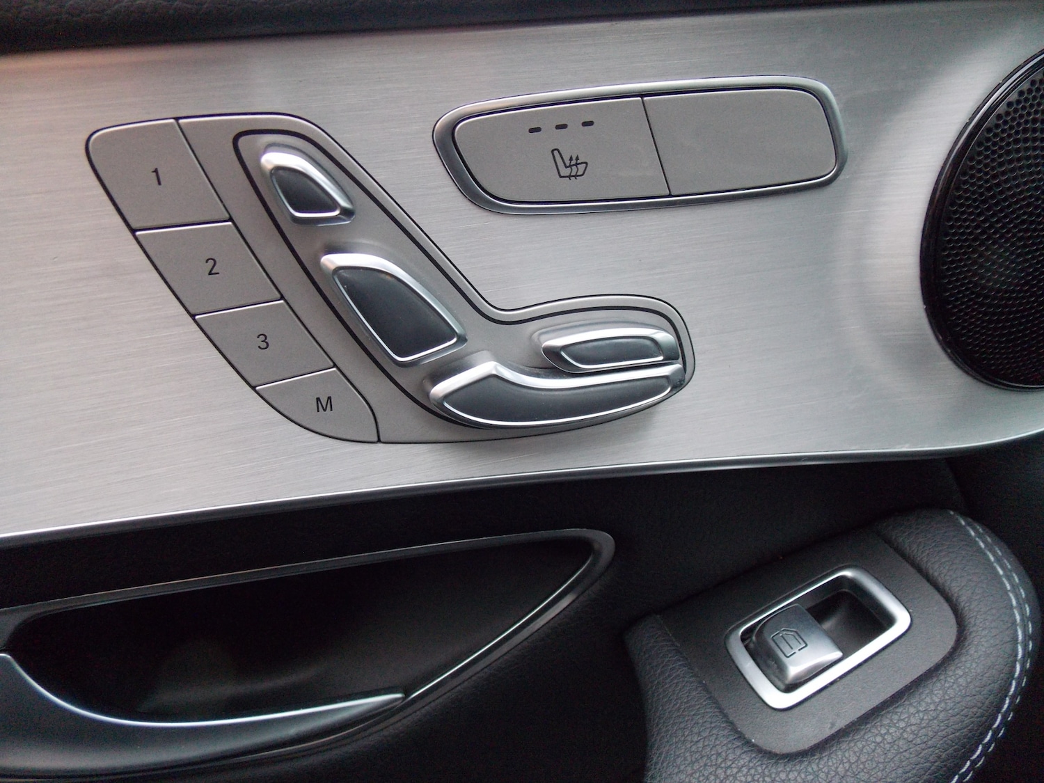 Used Mercedes-Benz GLC 2016 for sale - 76171349: Photo 40