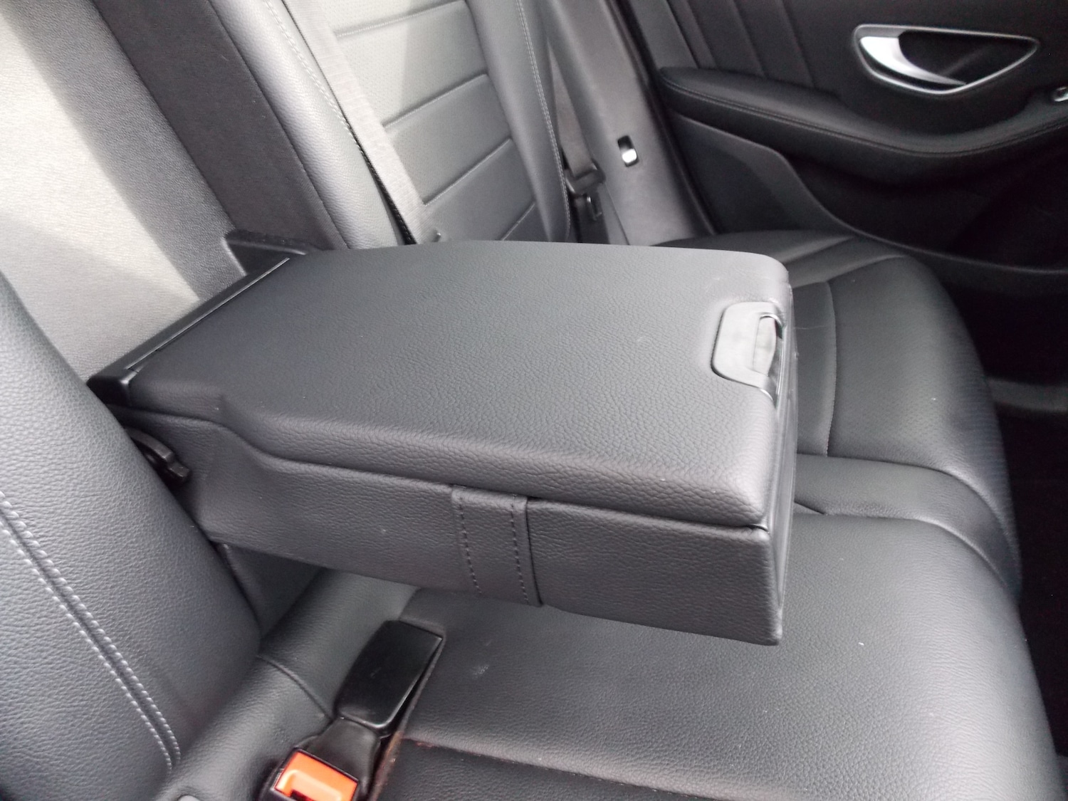 Used Mercedes-Benz GLC 2016 for sale - 76171349: Photo 45