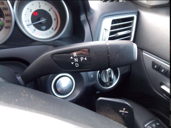 Used Mercedes-Benz E-Class 2015 for sale - 76192583: Photo 28