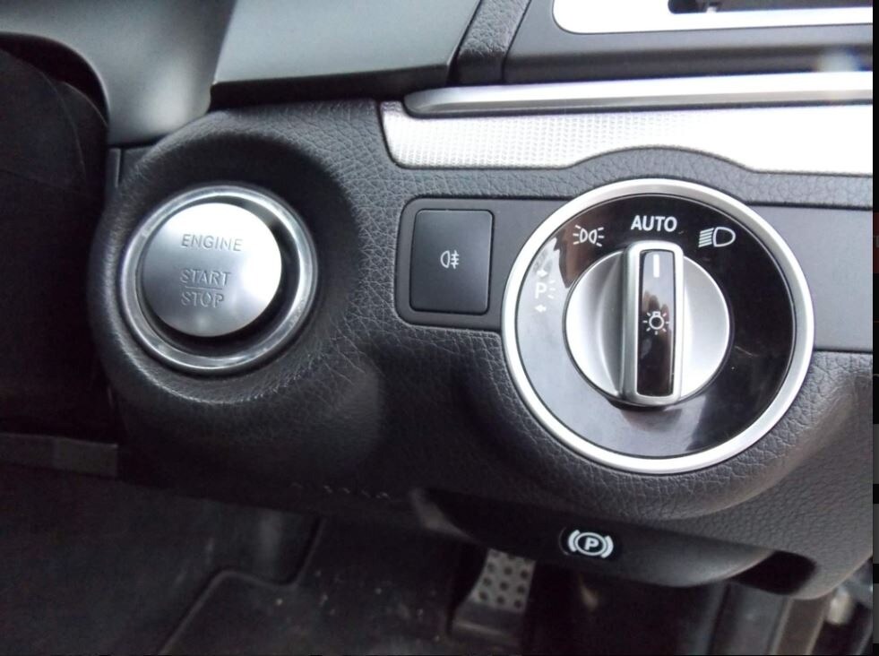 Used Mercedes-Benz E Class 2015 for sale - 76192583: Photo 31