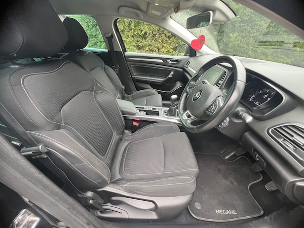 Used Renault Megane 2020 for sale - 73967026: Photo 11