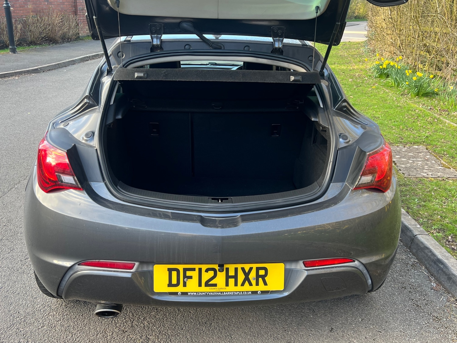 Used Vauxhall Astra GTC 2012 for sale - 77837250: Photo 10