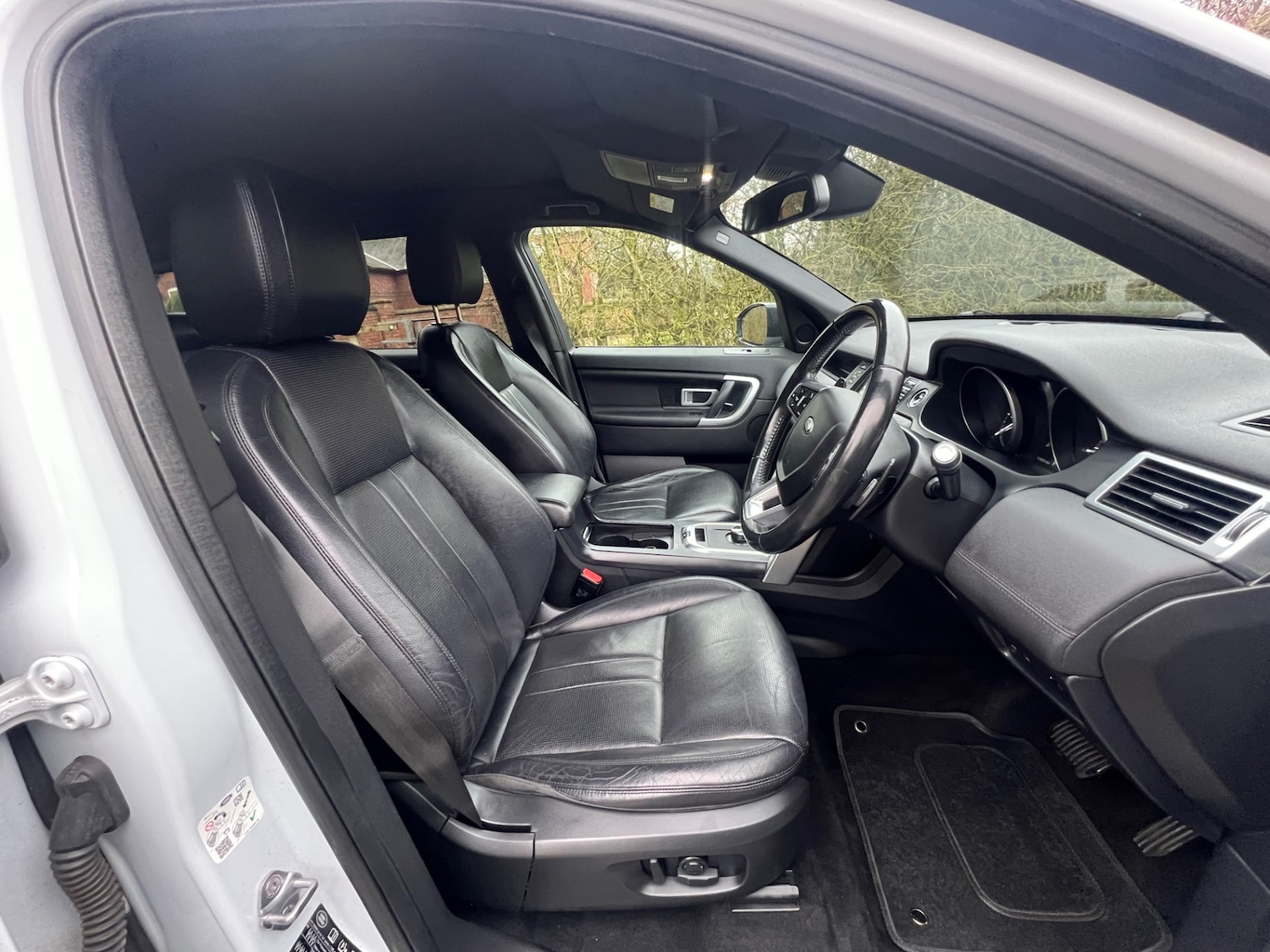 Used Land Rover Discovery Sport 2017 for sale - 77610142: Photo 13