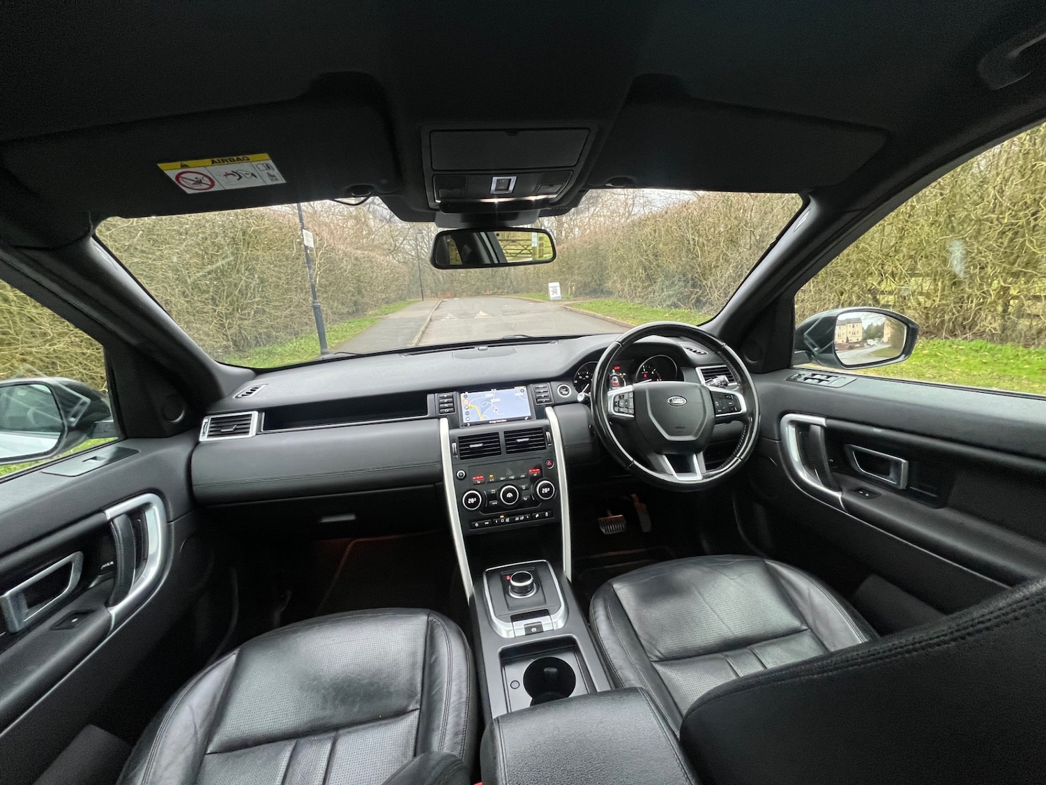 Used Land Rover Discovery Sport 2017 for sale - 77610142: Photo 18