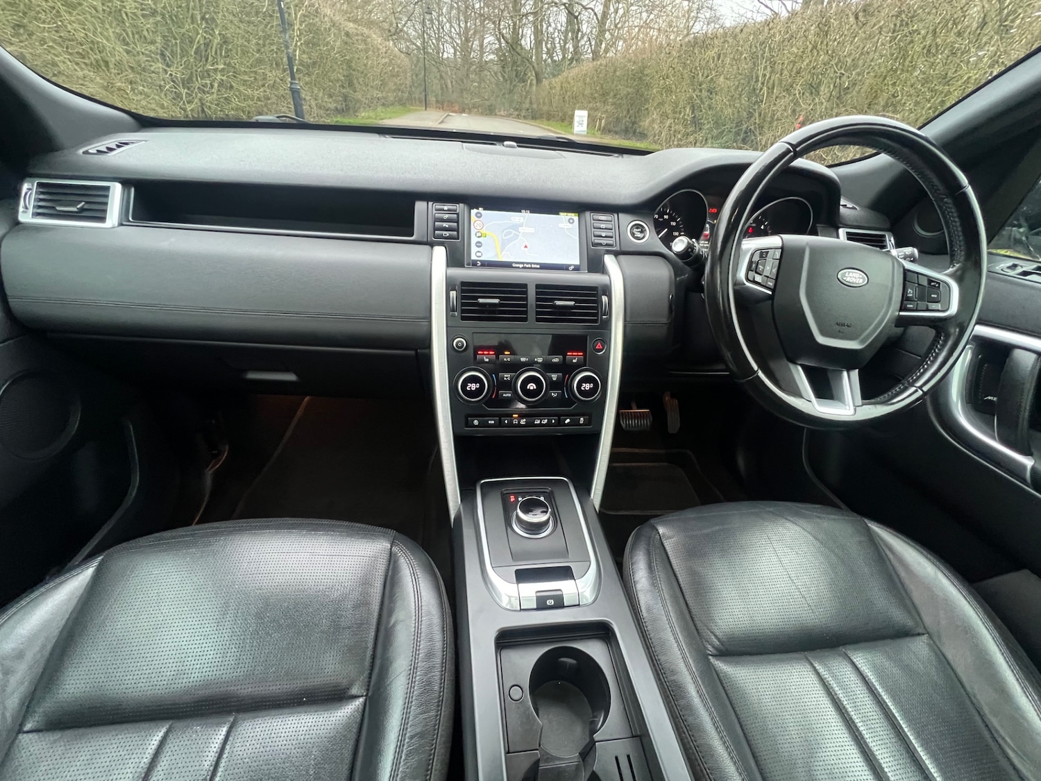 Used Land Rover Discovery Sport 2017 for sale - 77610142: Photo 23