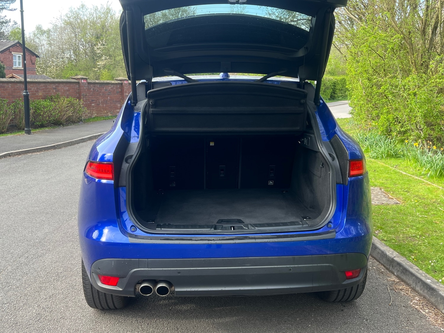 Used Jaguar F-Pace 2017 for sale - 77897399: Photo 10