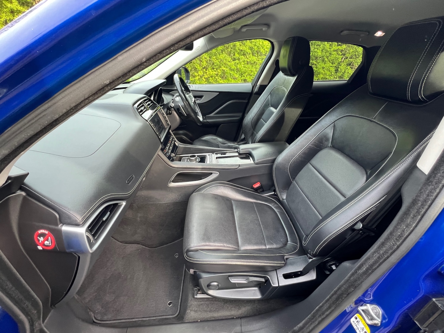 Used Jaguar F-Pace 2017 for sale - 77897399: Photo 12