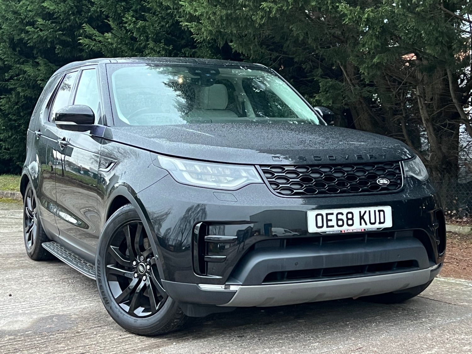 Used Land Rover Discovery 2018 for sale - 77721576: Photo 1