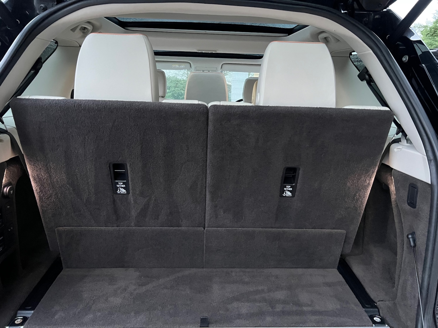 Used Land Rover Discovery 2018 for sale - 77721576: Photo 24