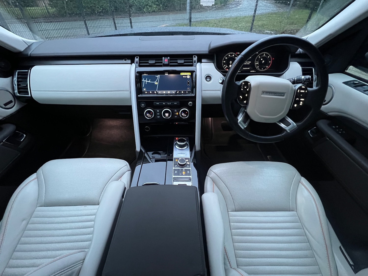 Used Land Rover Discovery 2018 for sale - 77721576: Photo 26