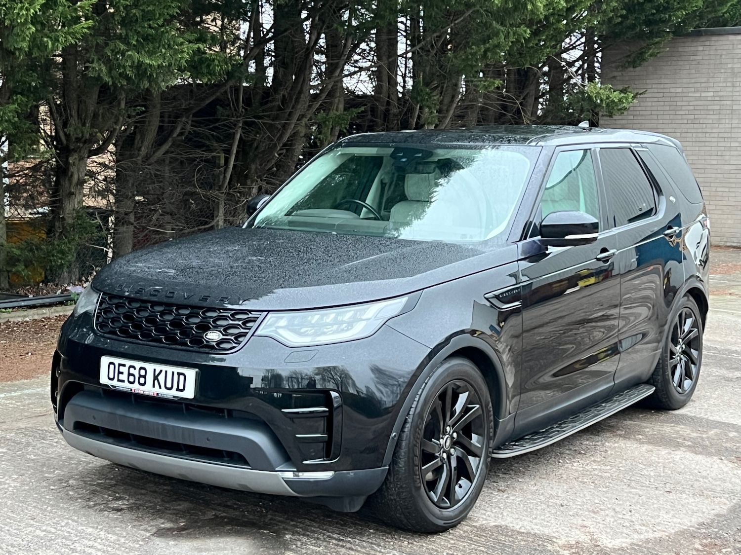 Used Land Rover Discovery 2018 for sale - 77721576: Photo 4