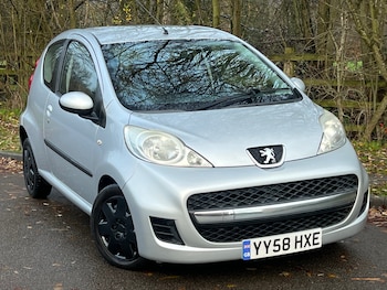 2009 (58) - 1.0 Urban 3dr 2-Tronic Automatic 67 Bhp