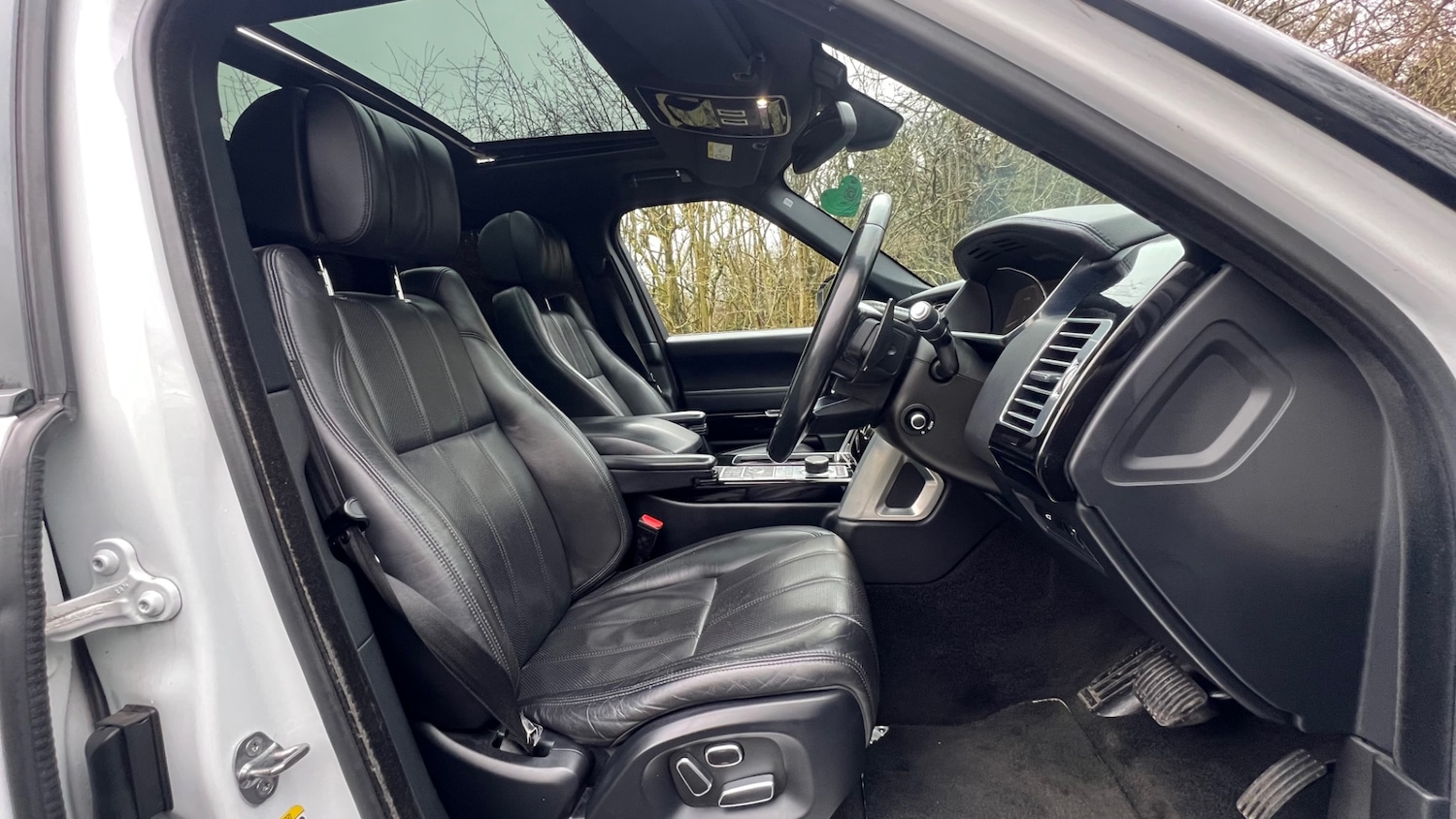 Used Land Rover Range Rover 2014 for sale - 77610360: Photo 12