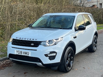 Used Land Rover Discovery Sport 2018 for sale - 76894950: Photo