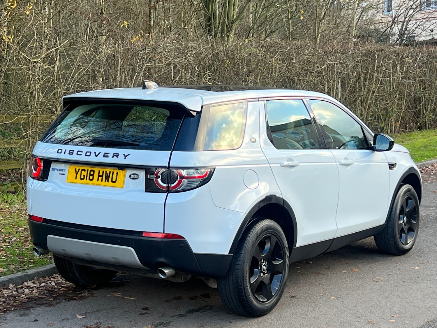 Used Land Rover Discovery Sport 2018 for sale - 76894950: Photo 8