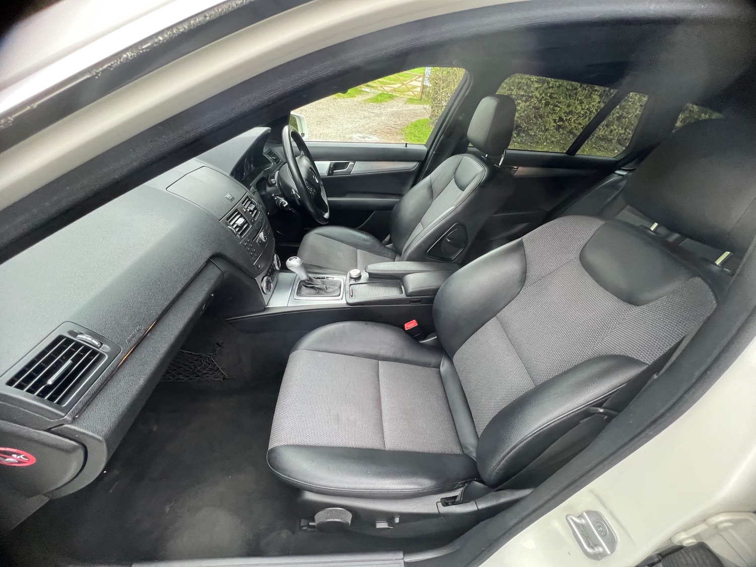 Used Mercedes-Benz C Class 2010 for sale - 76130377: Photo 12