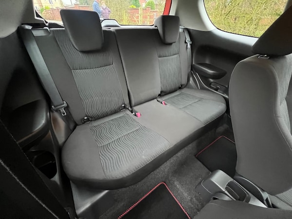 Used Suzuki Swift 2012 for sale - 73193275: Photo 12