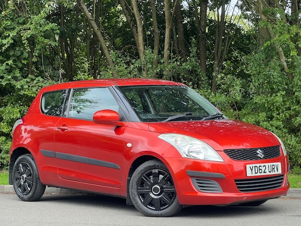 Used Suzuki Swift 2012 for sale - 73193275: Photo 1
