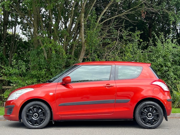 Used Suzuki Swift 2012 for sale - 73193275: Photo 6