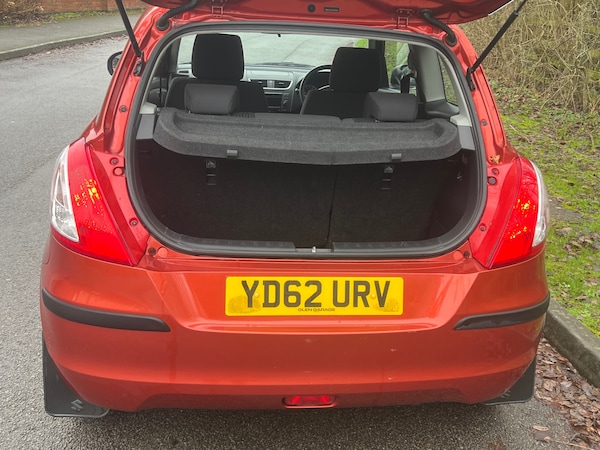 Used Suzuki Swift 2012 for sale - 73193275: Photo 9