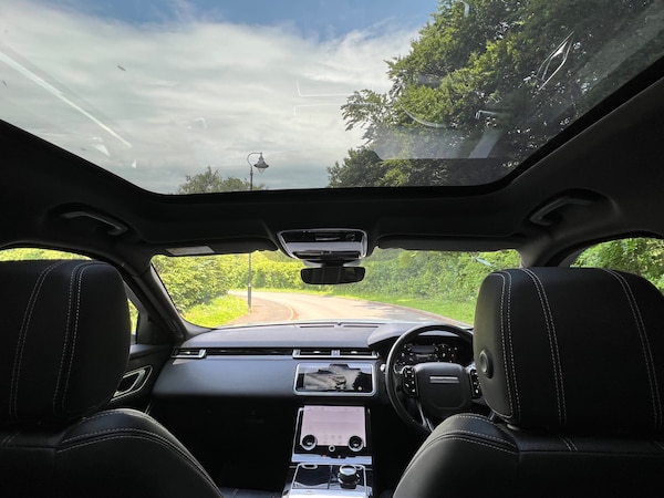 Used Land Rover Range Rover Velar 2017 for sale - 74938786: Photo 16