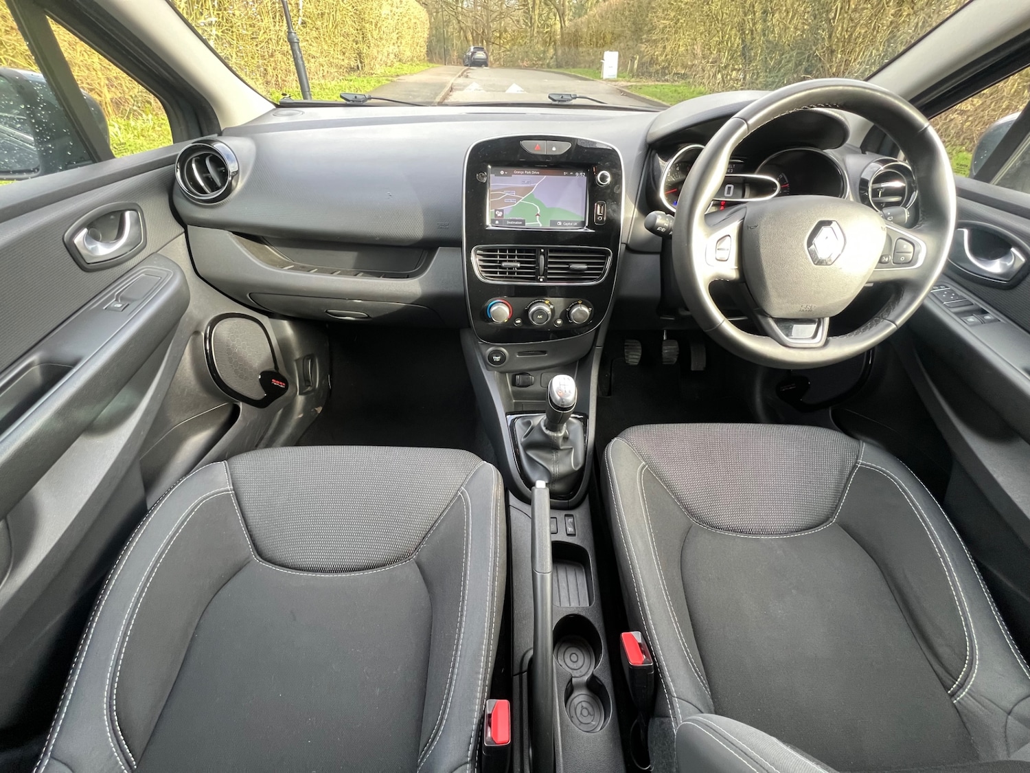 Used Renault Clio 2018 for sale - 77567457: Photo 15