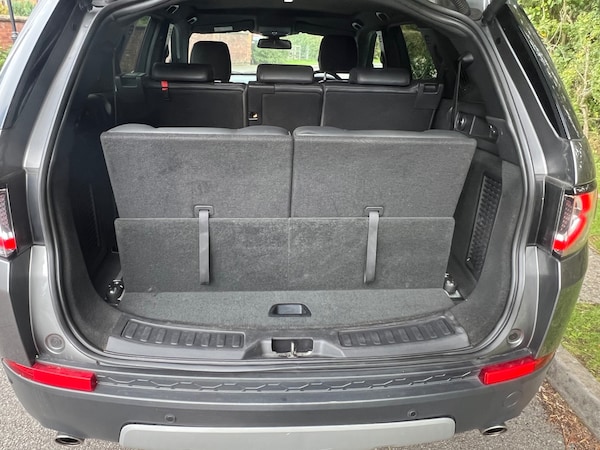 Used Land Rover Discovery Sport 2015 for sale - 76177212: Photo 11