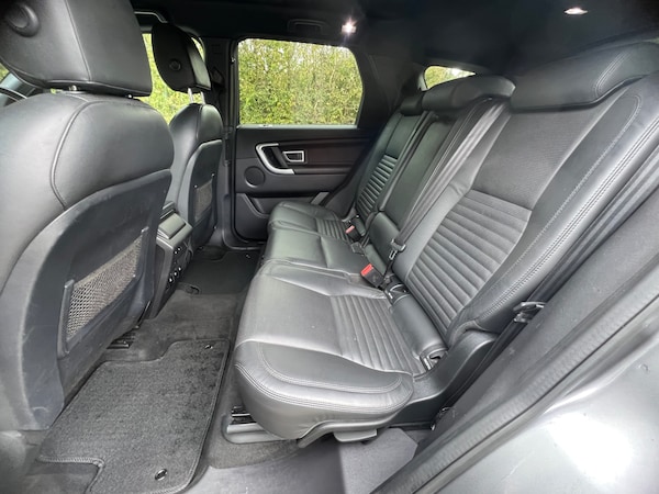 Used Land Rover Discovery Sport 2015 for sale - 76177212: Photo 18
