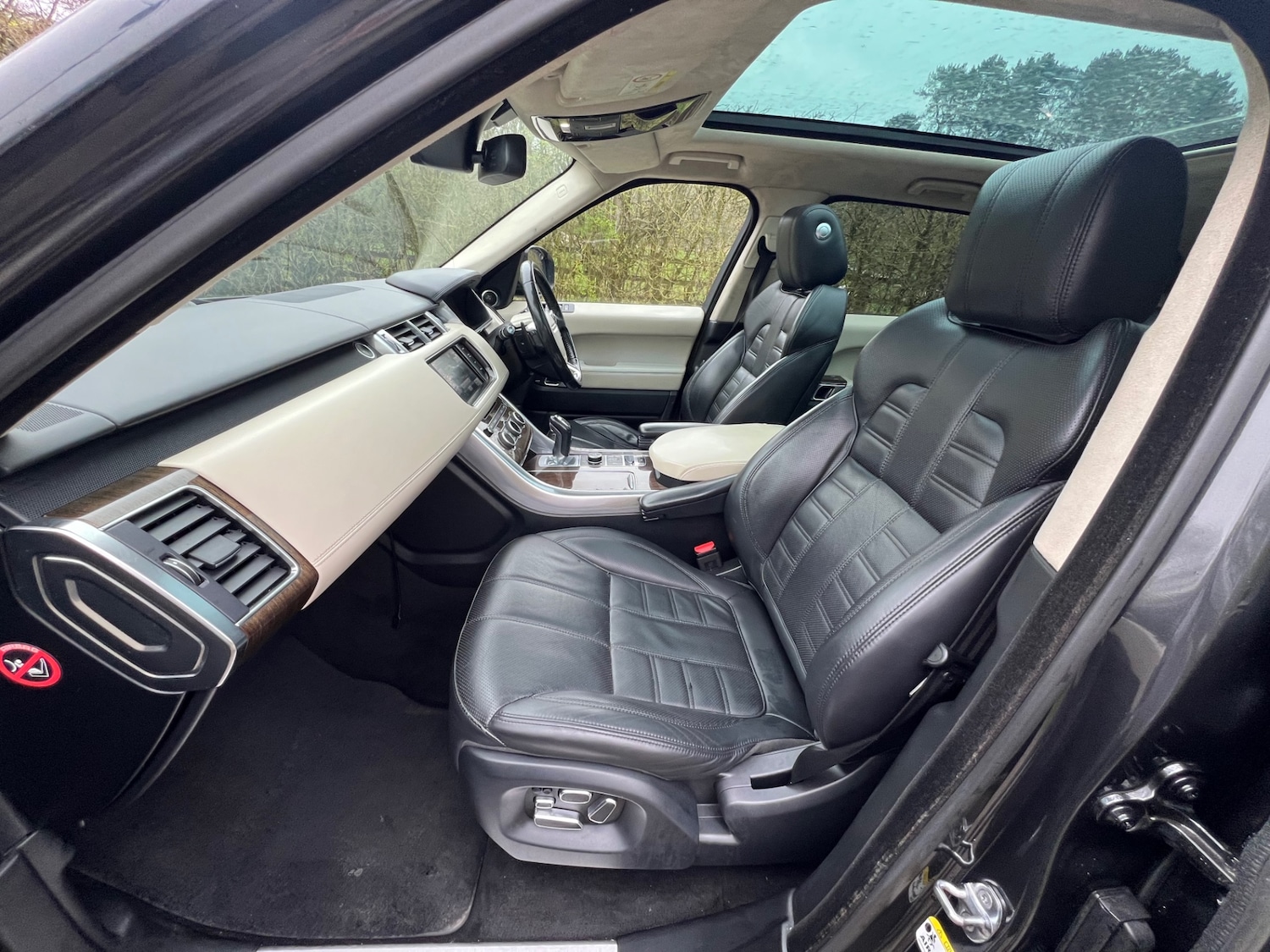 Used Land Rover Range Rover Sport 2015 for sale - 77682217: Photo 18