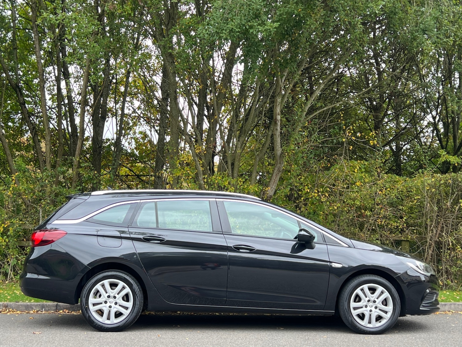 Used Vauxhall Astra 2016 for sale - 76557747: Photo 5