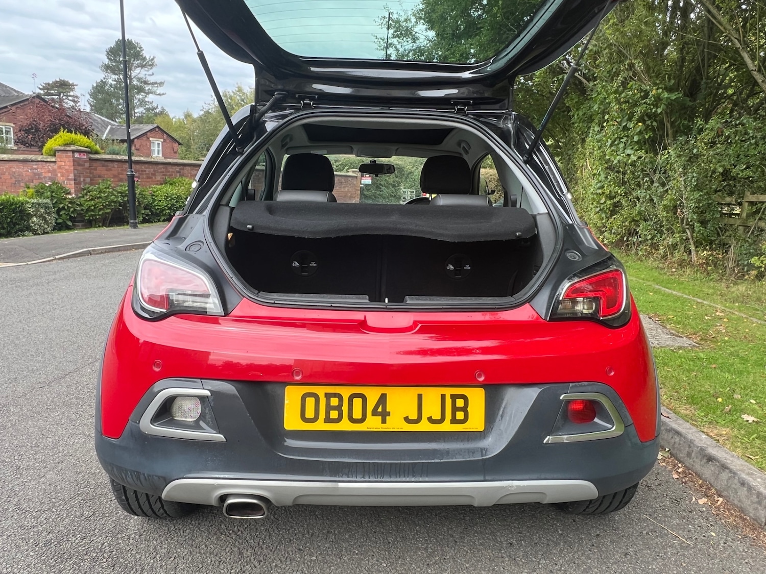Used Vauxhall Adam 2015 for sale - 76082878: Photo 10