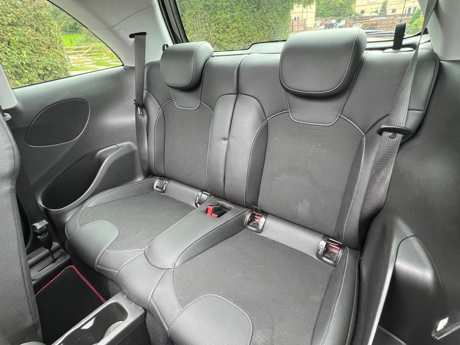 Used Vauxhall Adam 2015 for sale - 76082878: Photo 15