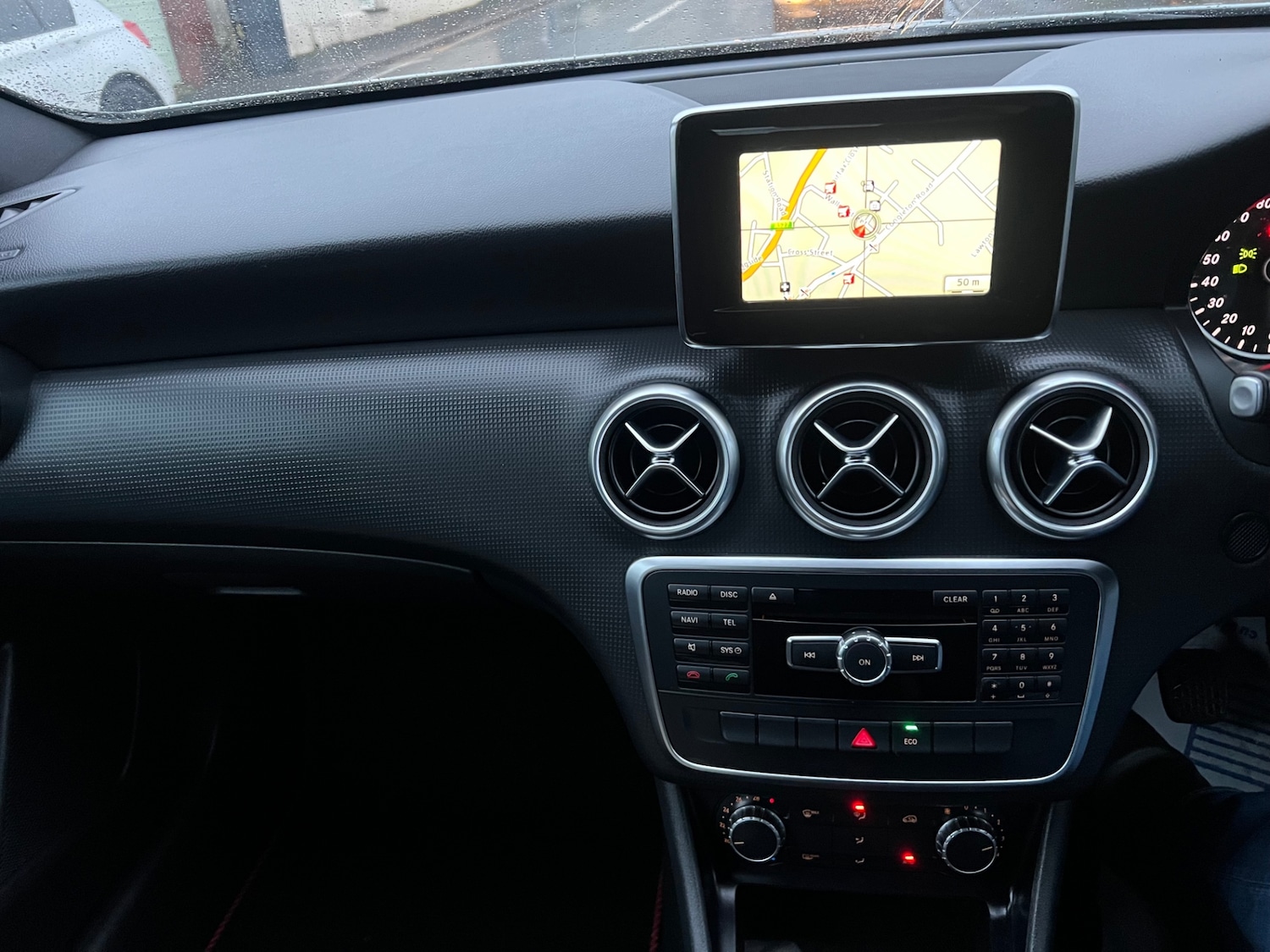 Used Mercedes-Benz A-Class 2014 for sale - 76249942: Photo 17