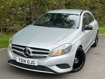 Used Mercedes-Benz A-Class 2014 for sale - 76249942: Photo